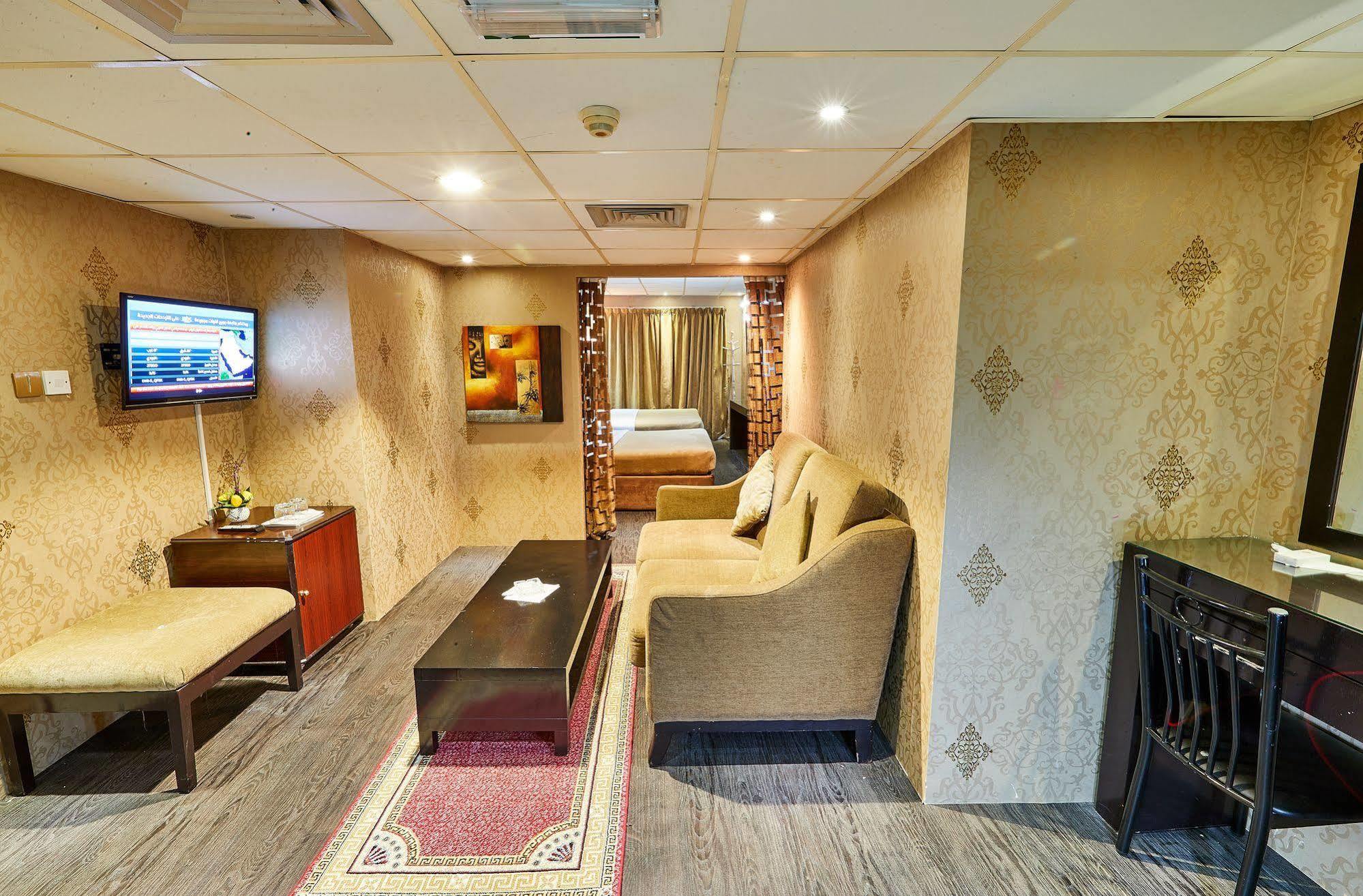 West Hotel Dubai Exterior foto